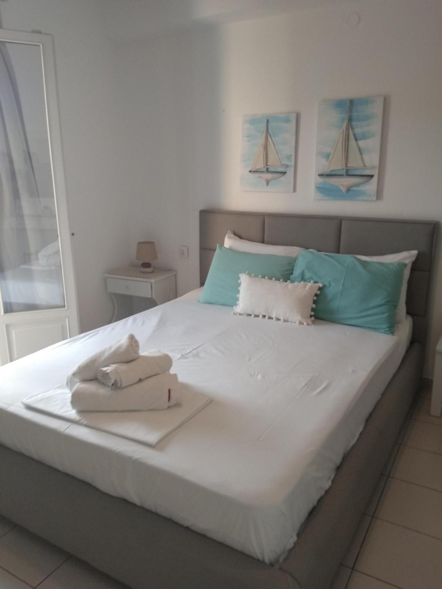 Anastasia Studios & Apartments Panormos  Phòng bức ảnh